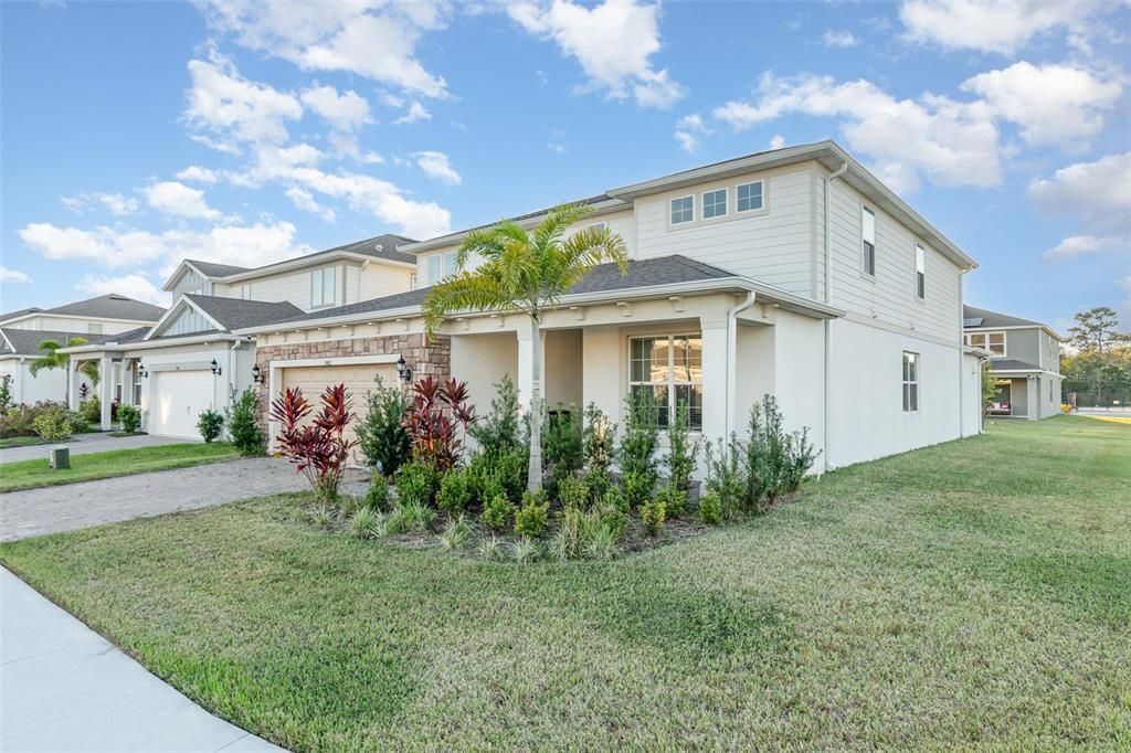 For Sale: $715,000 (5 beds, 4 baths, 3443 Square Feet)