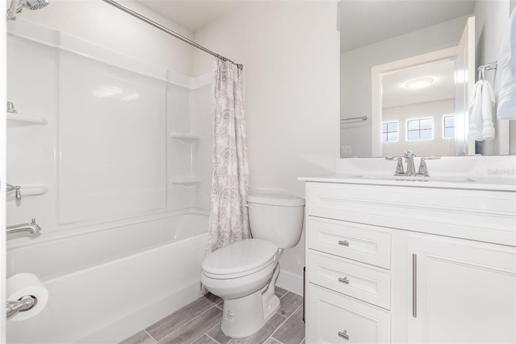 For Sale: $715,000 (5 beds, 4 baths, 3443 Square Feet)