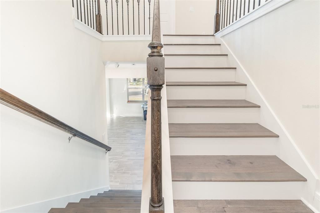 For Sale: $715,000 (5 beds, 4 baths, 3443 Square Feet)