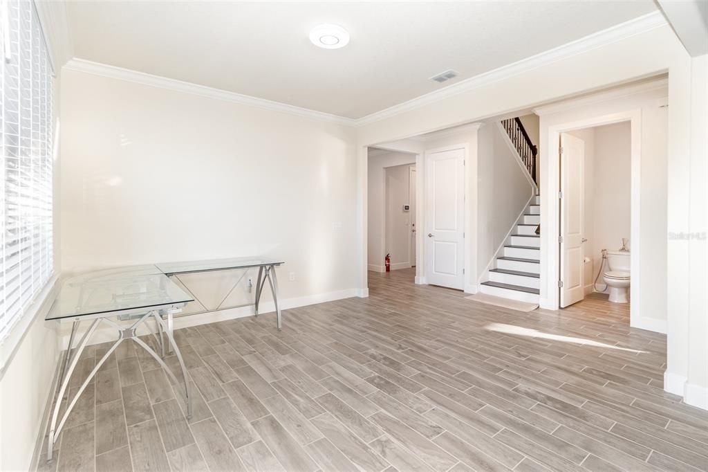 For Sale: $715,000 (5 beds, 4 baths, 3443 Square Feet)