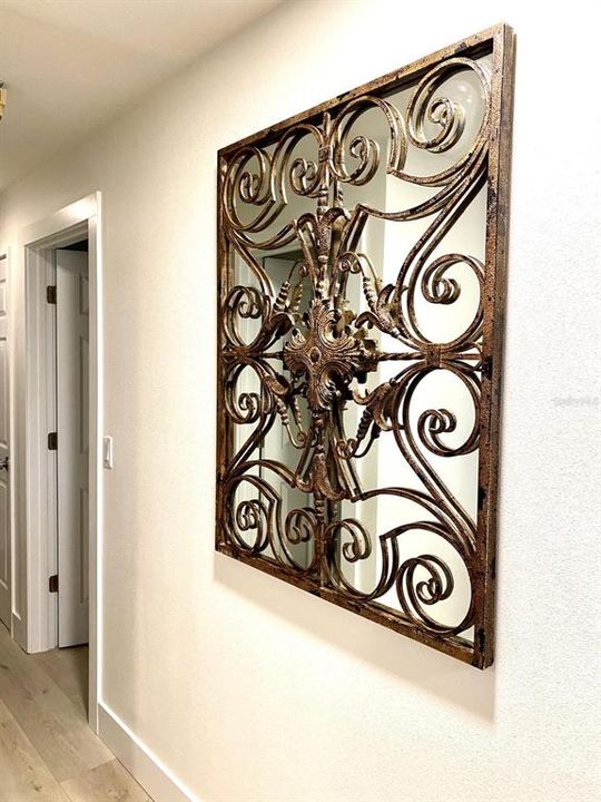 For Sale: $725,000 (6 beds, 0 baths, 1844 Square Feet)