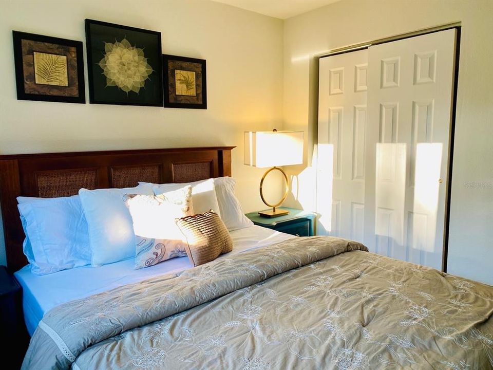 For Sale: $725,000 (6 beds, 0 baths, 1844 Square Feet)