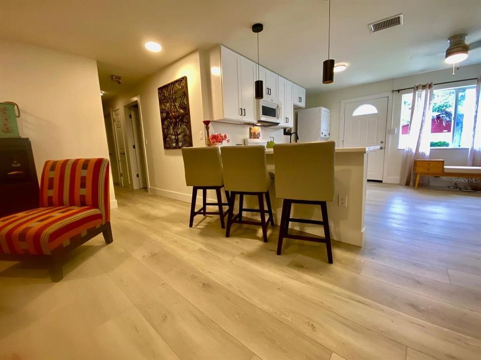 For Sale: $725,000 (6 beds, 0 baths, 1844 Square Feet)