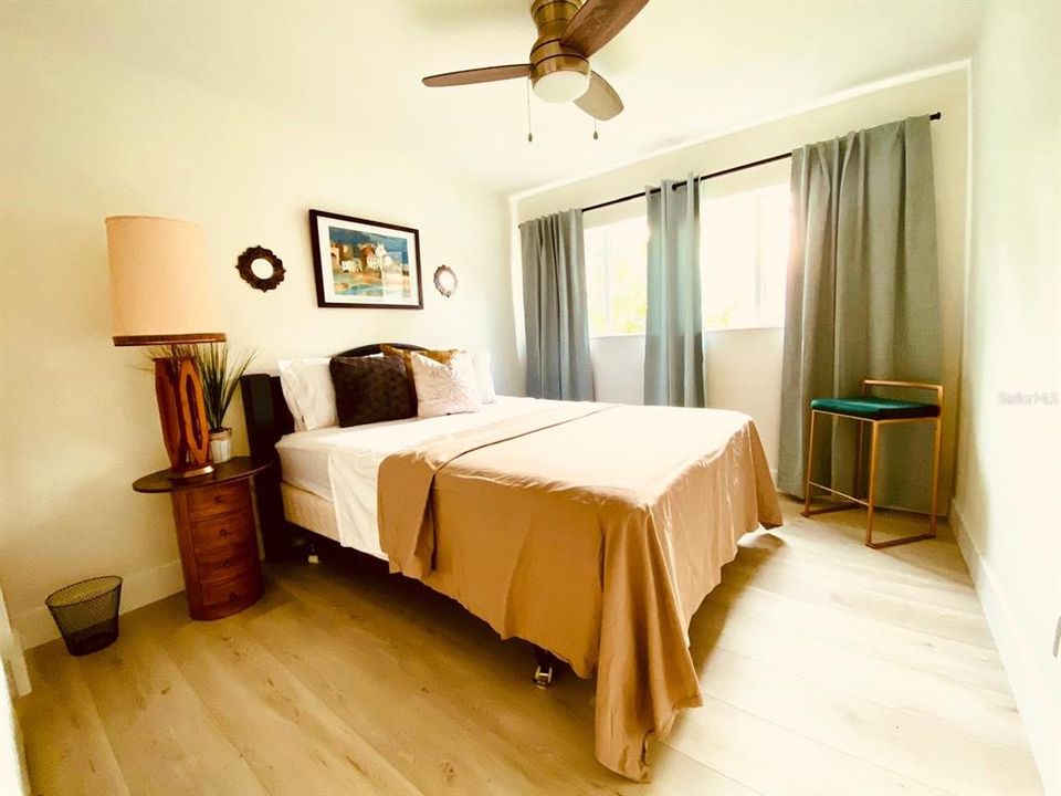 For Sale: $725,000 (6 beds, 0 baths, 1844 Square Feet)