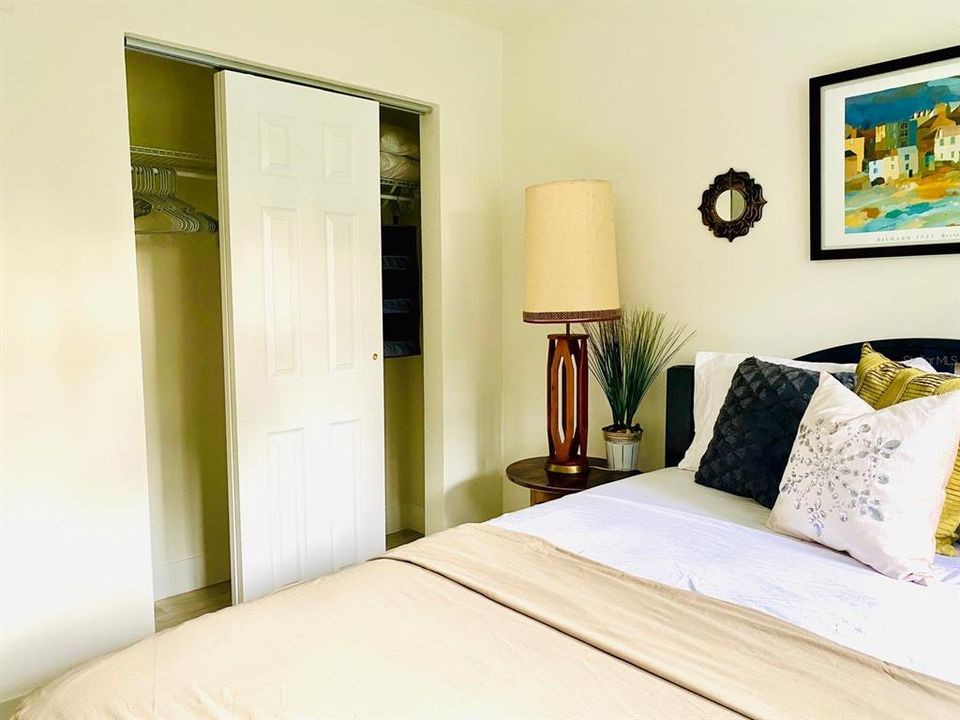 For Sale: $725,000 (6 beds, 0 baths, 1844 Square Feet)