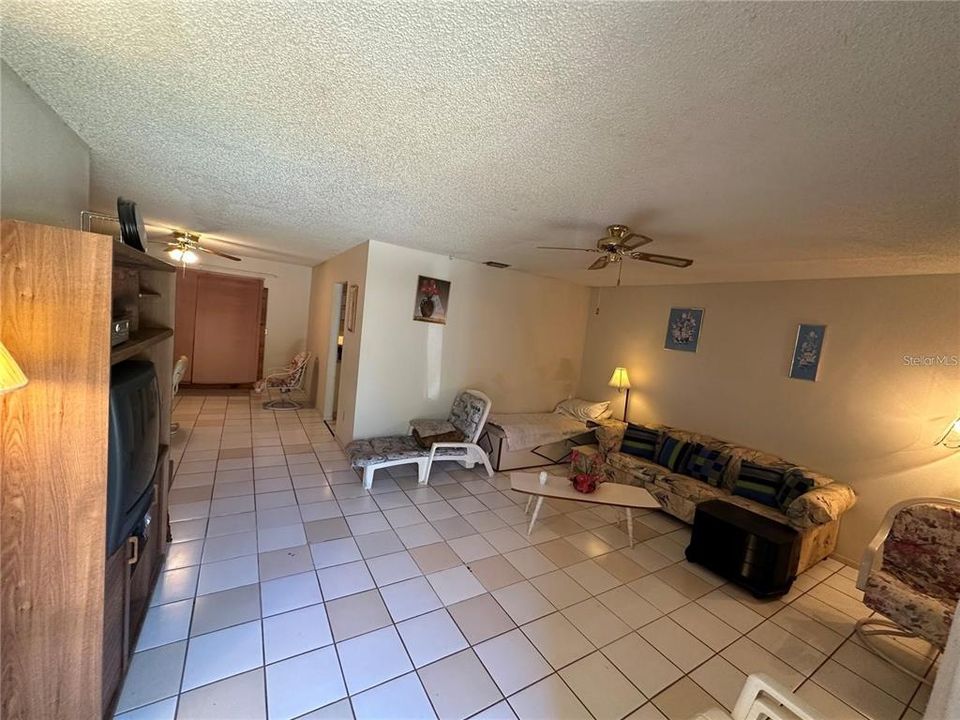 待售: $184,500 (3 贝兹, 2 浴室, 1314 平方英尺)