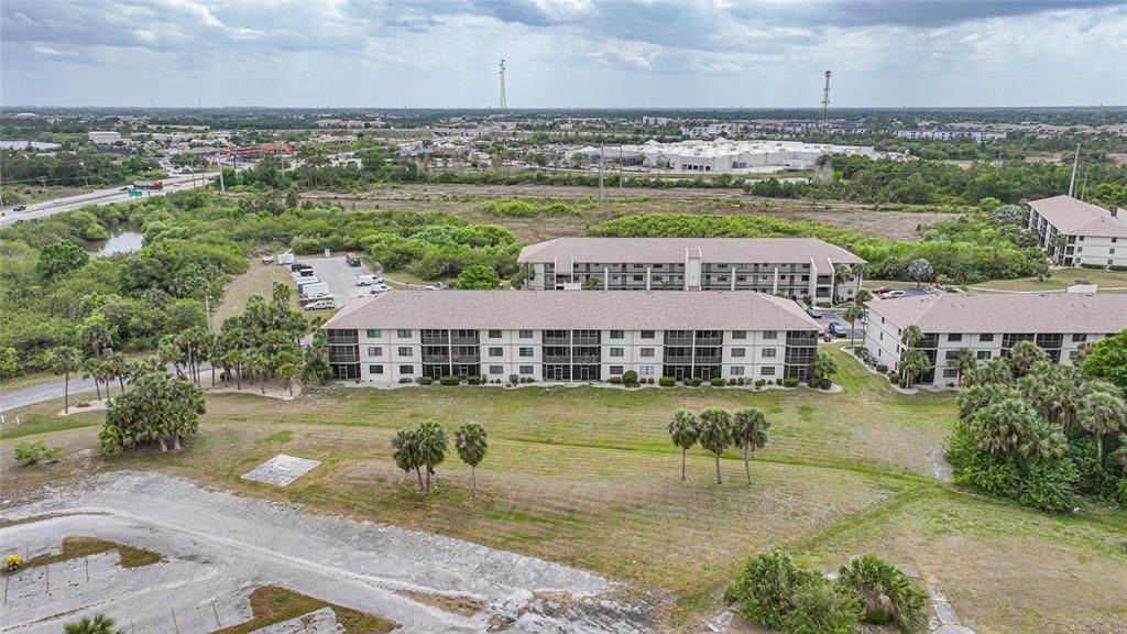 For Sale: $130,000 (2 beds, 2 baths, 1153 Square Feet)