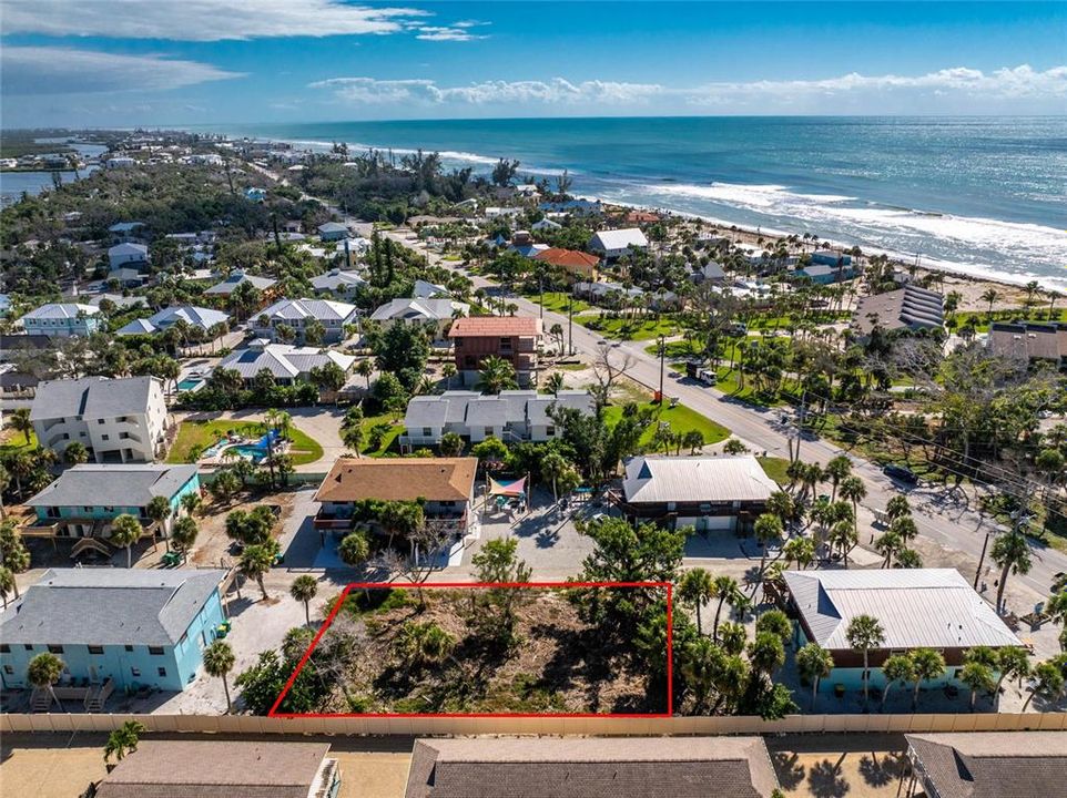 For Sale: $925,000 (0.20 acres)