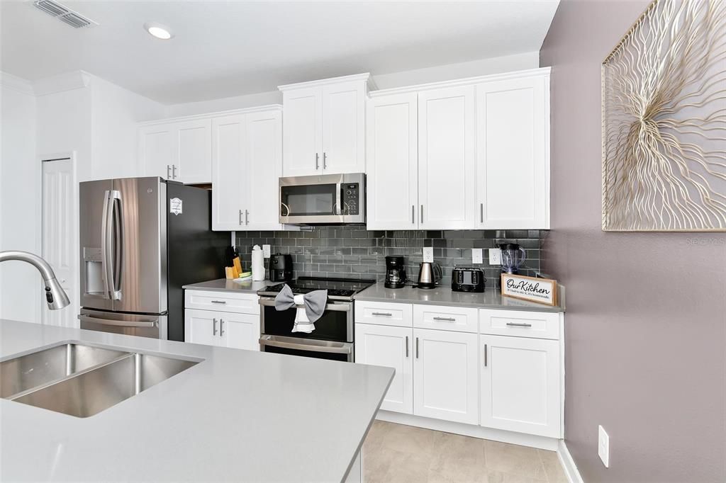 На продажу: $510,000 (4 спален, 3 ванн, 1902 Квадратных фут)