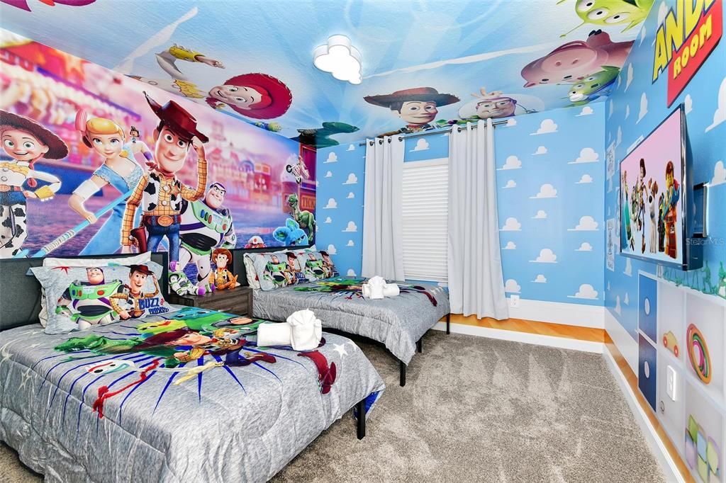 На продажу: $510,000 (4 спален, 3 ванн, 1902 Квадратных фут)