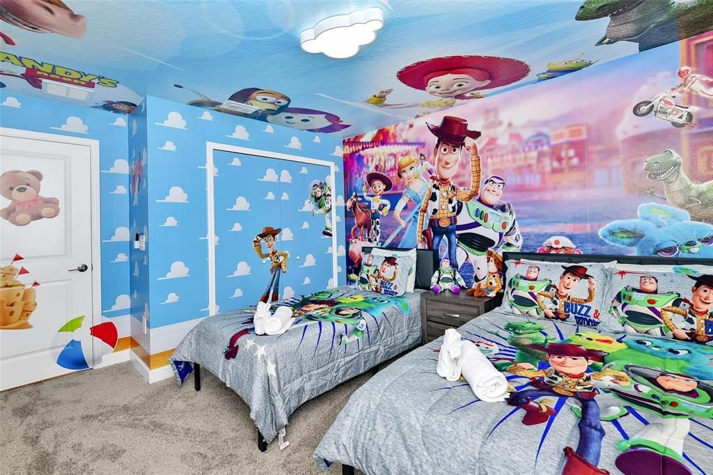 На продажу: $510,000 (4 спален, 3 ванн, 1902 Квадратных фут)