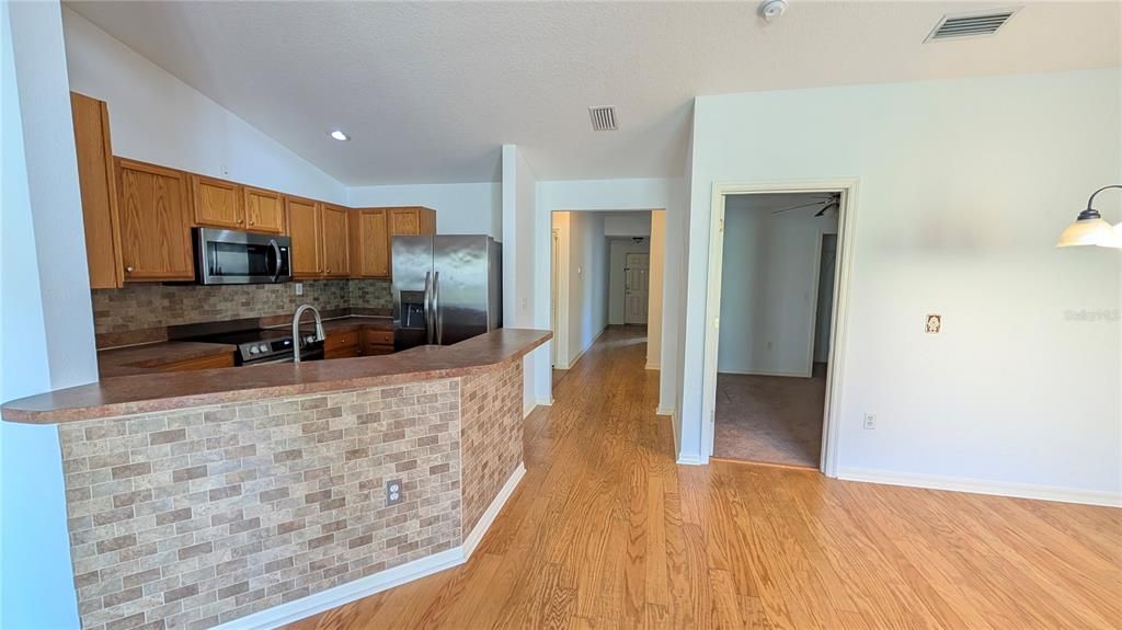 出租: $2,075 (3 贝兹, 2 浴室, 1405 平方英尺)