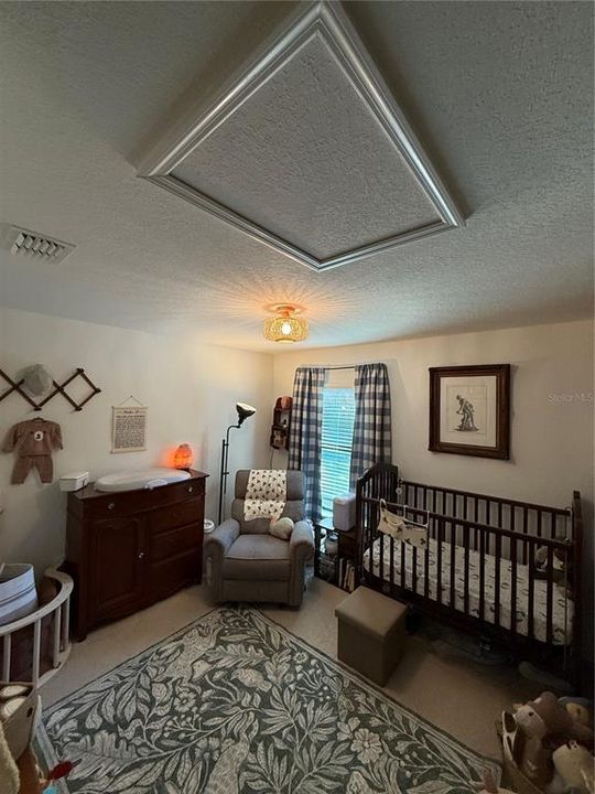 Activo con contrato: $243,900 (3 camas, 2 baños, 1184 Pies cuadrados)