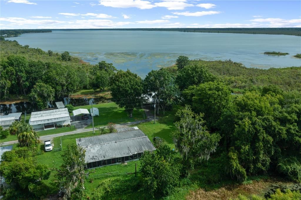 For Sale: $250,000 (2 beds, 2 baths, 960 Square Feet)