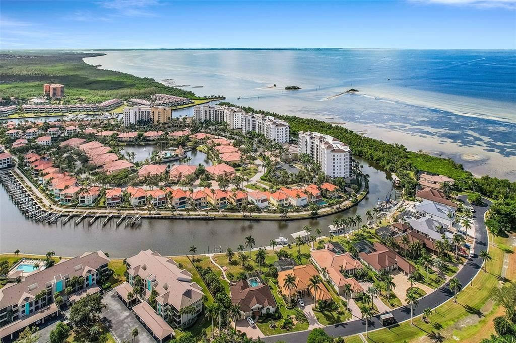 На продажу: $564,000 (3 спален, 2 ванн, 1833 Квадратных фут)