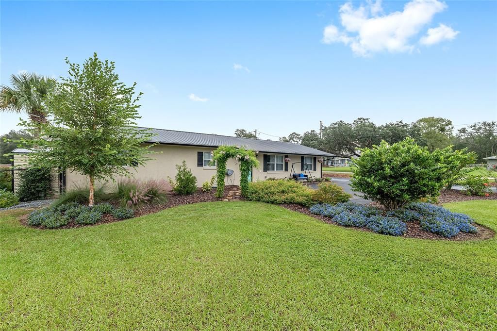 Activo con contrato: $365,000 (3 camas, 2 baños, 1392 Pies cuadrados)