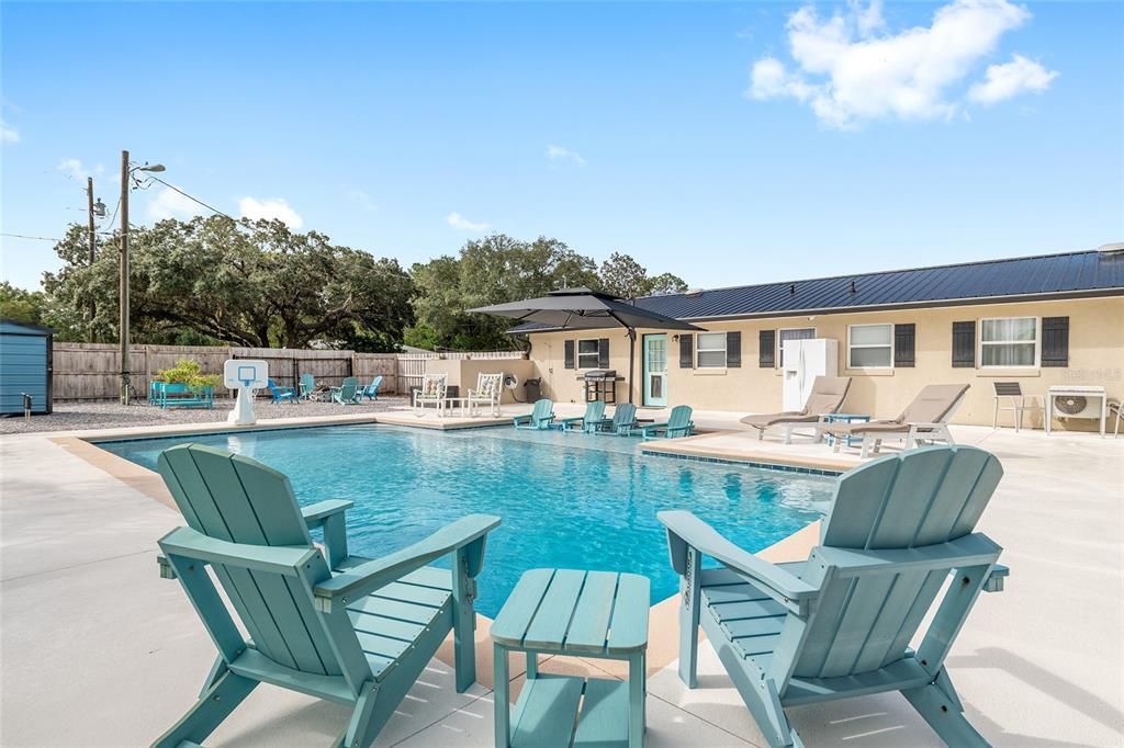 Activo con contrato: $365,000 (3 camas, 2 baños, 1392 Pies cuadrados)