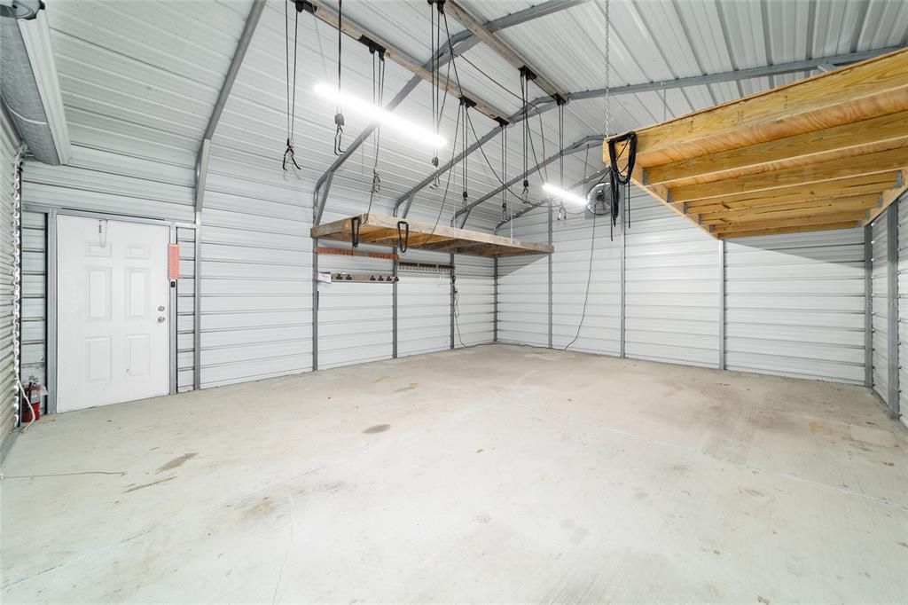 Activo con contrato: $365,000 (3 camas, 2 baños, 1392 Pies cuadrados)