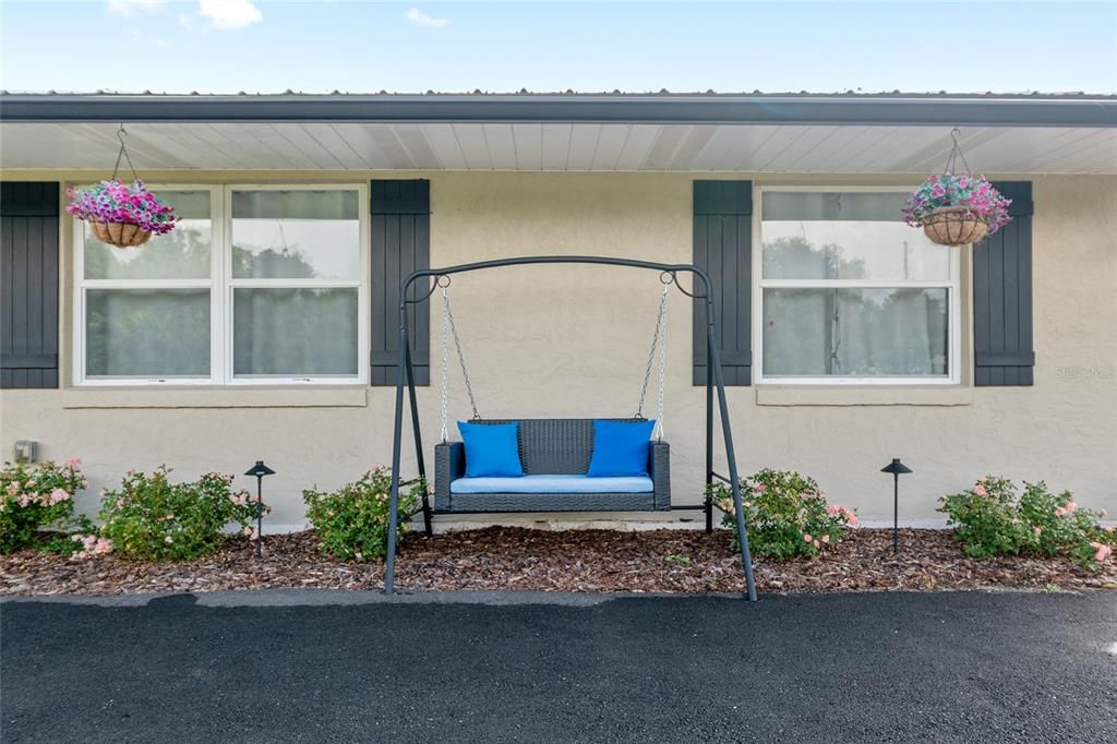 Activo con contrato: $365,000 (3 camas, 2 baños, 1392 Pies cuadrados)