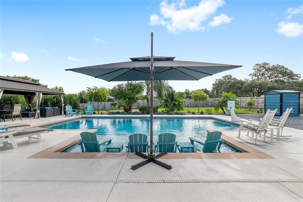 Activo con contrato: $365,000 (3 camas, 2 baños, 1392 Pies cuadrados)