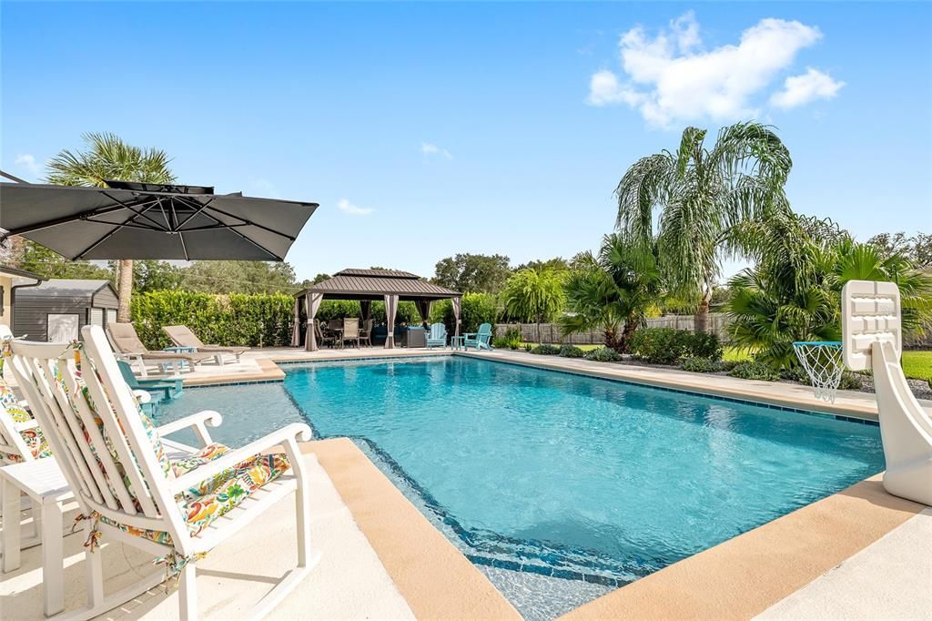 Activo con contrato: $365,000 (3 camas, 2 baños, 1392 Pies cuadrados)