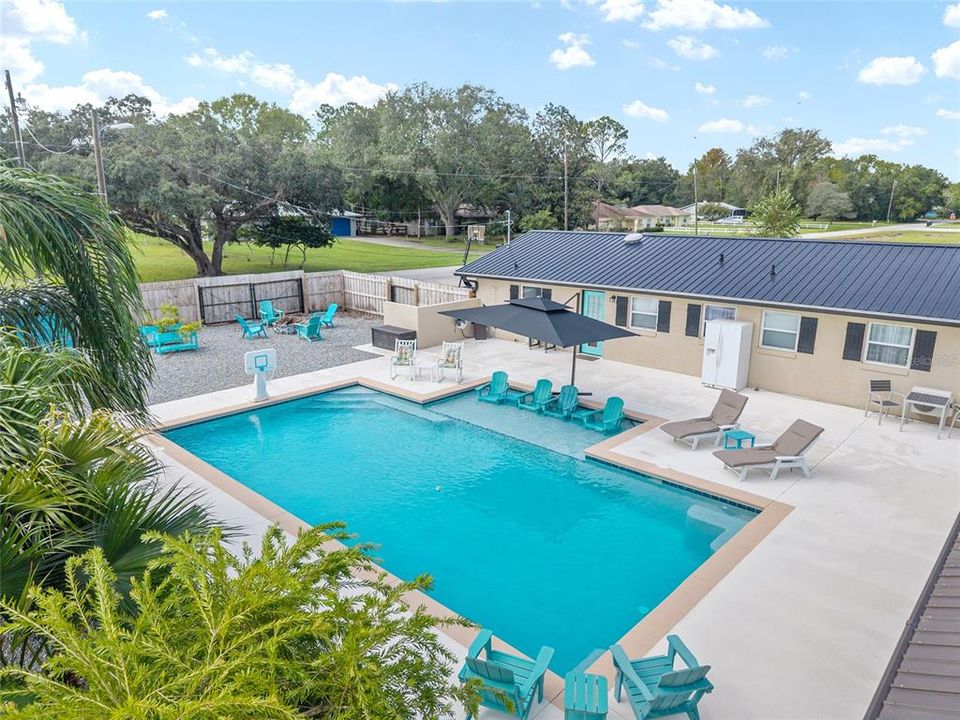 Activo con contrato: $365,000 (3 camas, 2 baños, 1392 Pies cuadrados)