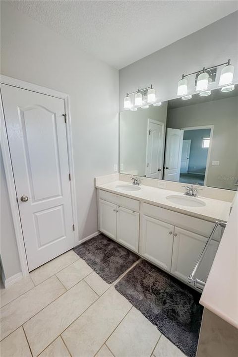 Active With Contract: $394,900 (4 beds, 2 baths, 2011 Square Feet)