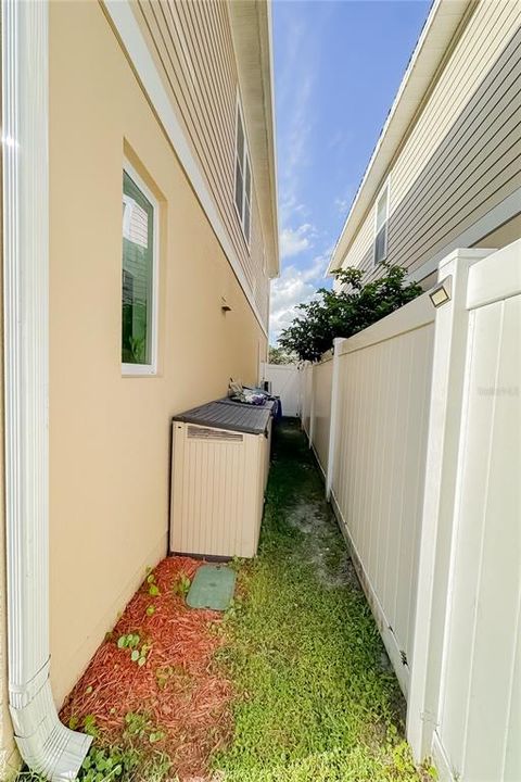 Active With Contract: $394,900 (4 beds, 2 baths, 2011 Square Feet)