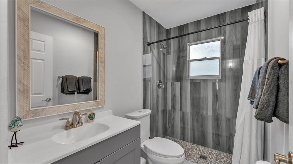 For Sale: $644,000 (5 beds, 3 baths, 3005 Square Feet)