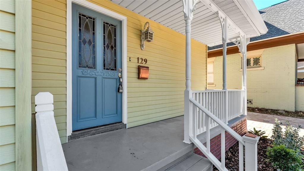 For Sale: $644,000 (5 beds, 3 baths, 3005 Square Feet)