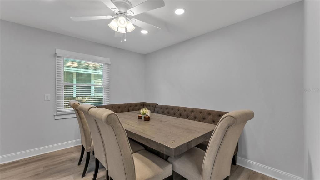 For Sale: $644,000 (5 beds, 3 baths, 3005 Square Feet)