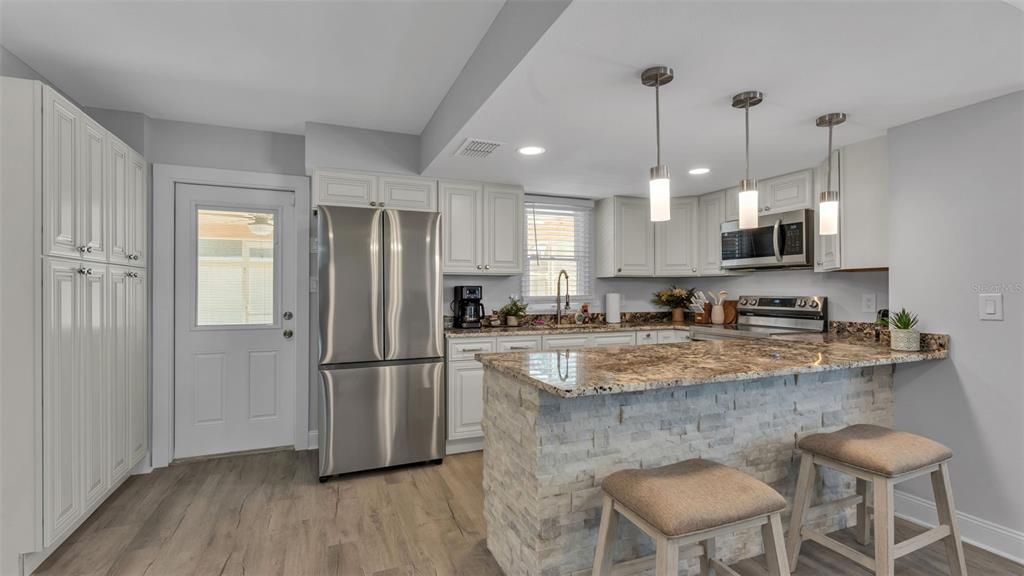 For Sale: $644,000 (5 beds, 3 baths, 3005 Square Feet)