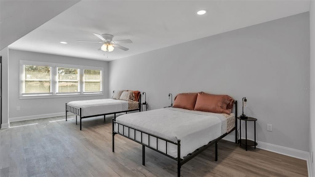 For Sale: $644,000 (5 beds, 3 baths, 3005 Square Feet)