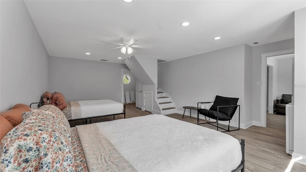 For Sale: $644,000 (5 beds, 3 baths, 3005 Square Feet)