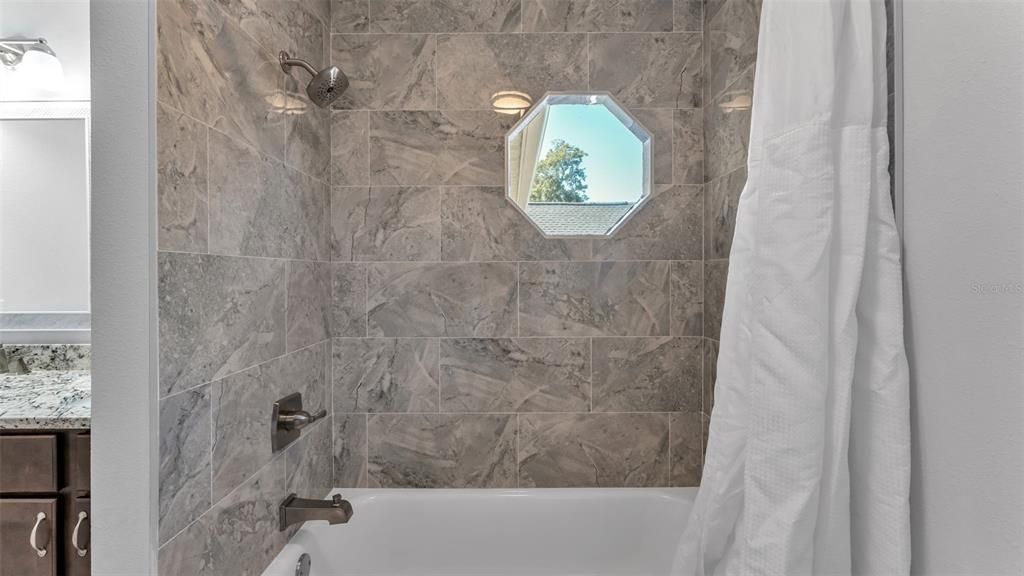 For Sale: $644,000 (5 beds, 3 baths, 3005 Square Feet)