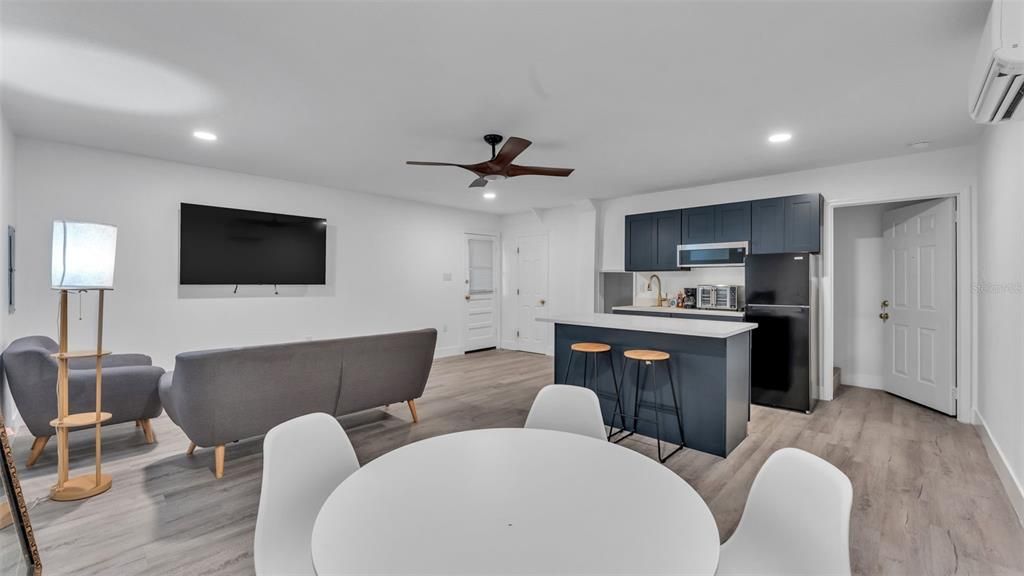 For Sale: $644,000 (5 beds, 3 baths, 3005 Square Feet)