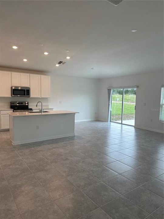Active With Contract: $2,200 (4 beds, 2 baths, 1936 Square Feet)