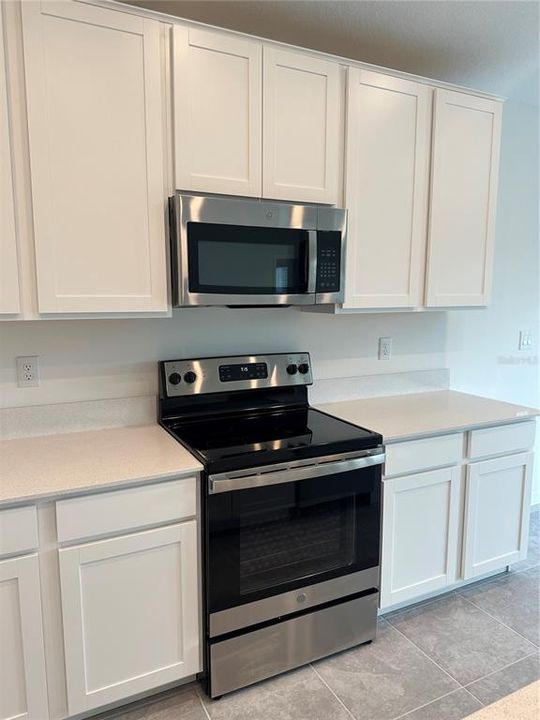 Active With Contract: $2,200 (4 beds, 2 baths, 1936 Square Feet)