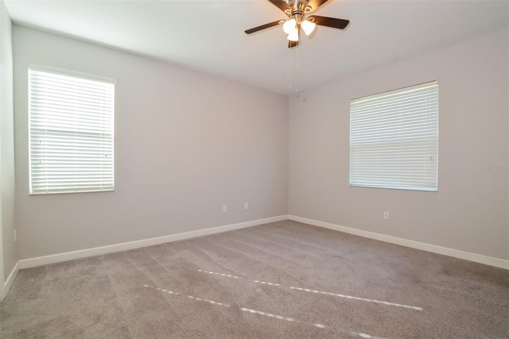 For Rent: $2,295 (3 beds, 2 baths, 2027 Square Feet)