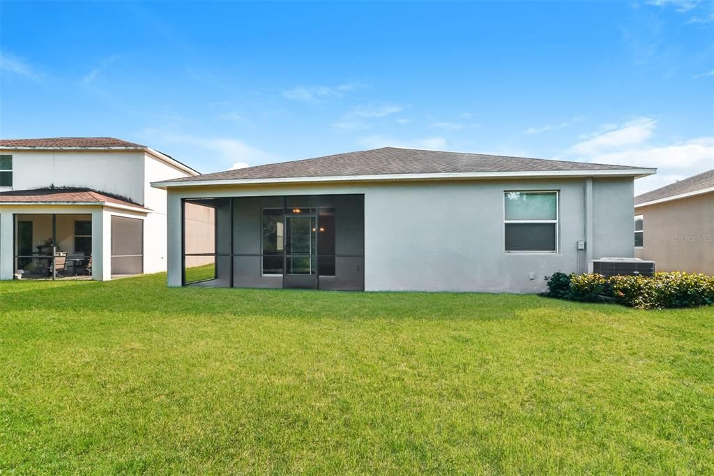 For Rent: $2,295 (3 beds, 2 baths, 2027 Square Feet)