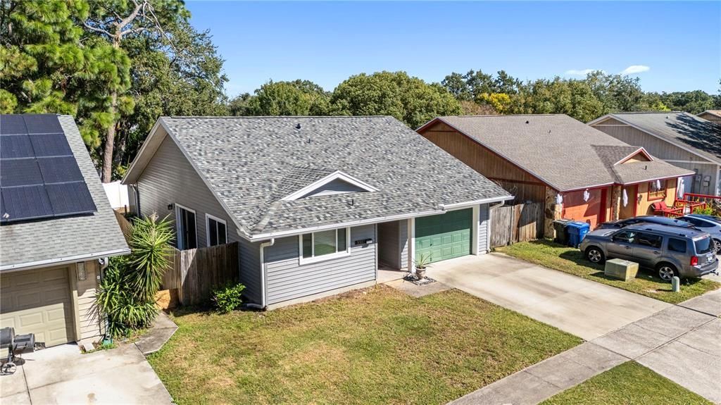 Activo con contrato: $387,000 (3 camas, 2 baños, 1348 Pies cuadrados)