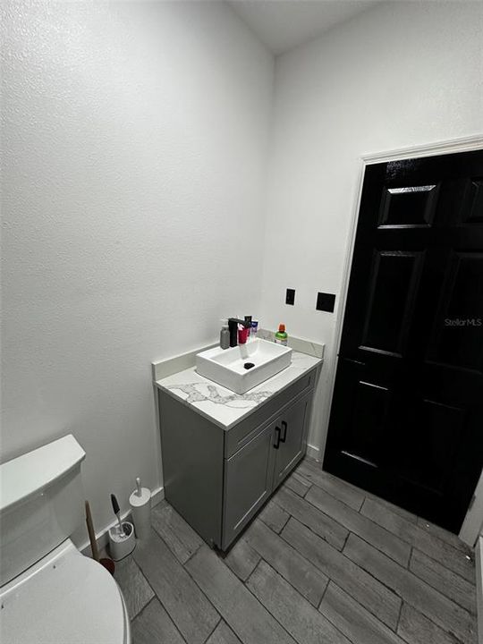 For Sale: $324,999 (3 beds, 2 baths, 1743 Square Feet)