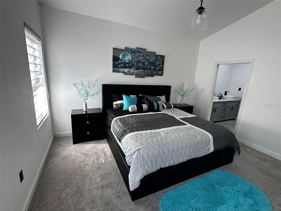 For Sale: $324,999 (3 beds, 2 baths, 1743 Square Feet)