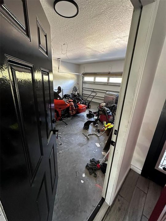 For Sale: $324,999 (3 beds, 2 baths, 1743 Square Feet)