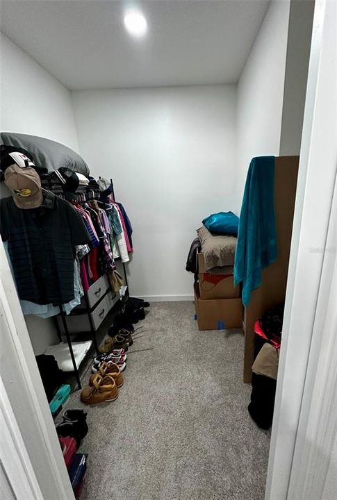 For Sale: $324,999 (3 beds, 2 baths, 1743 Square Feet)