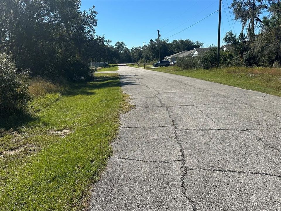 For Sale: $324,999 (3 beds, 2 baths, 1743 Square Feet)