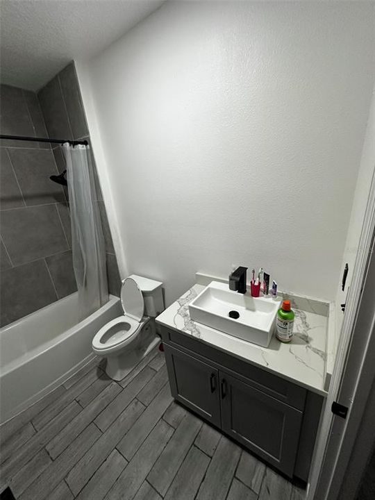 For Sale: $324,999 (3 beds, 2 baths, 1743 Square Feet)