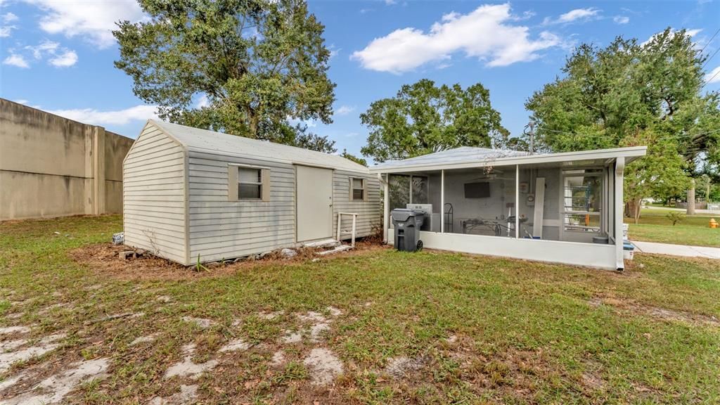 待售: $267,900 (3 贝兹, 1 浴室, 1018 平方英尺)