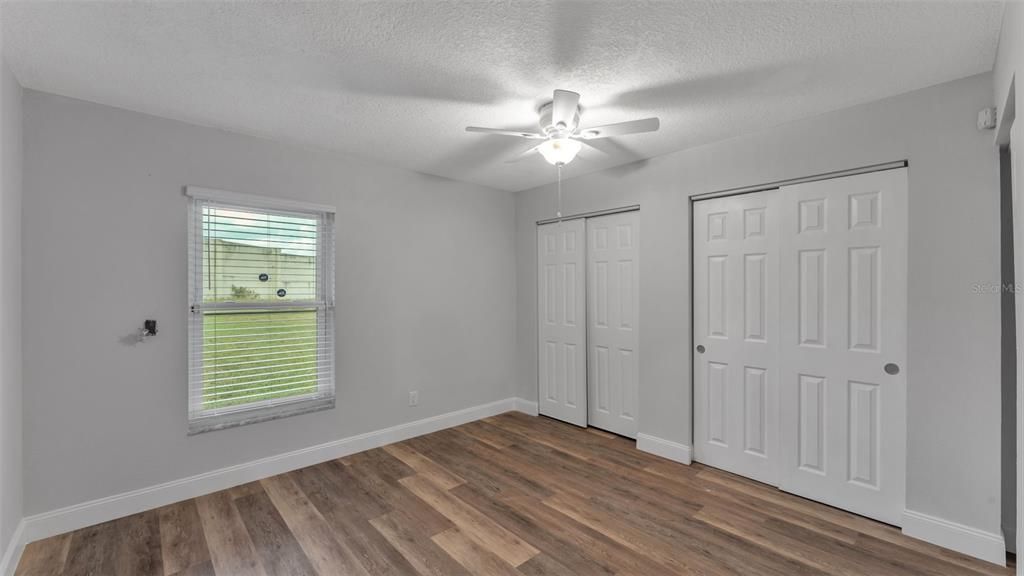 待售: $267,900 (3 贝兹, 1 浴室, 1018 平方英尺)