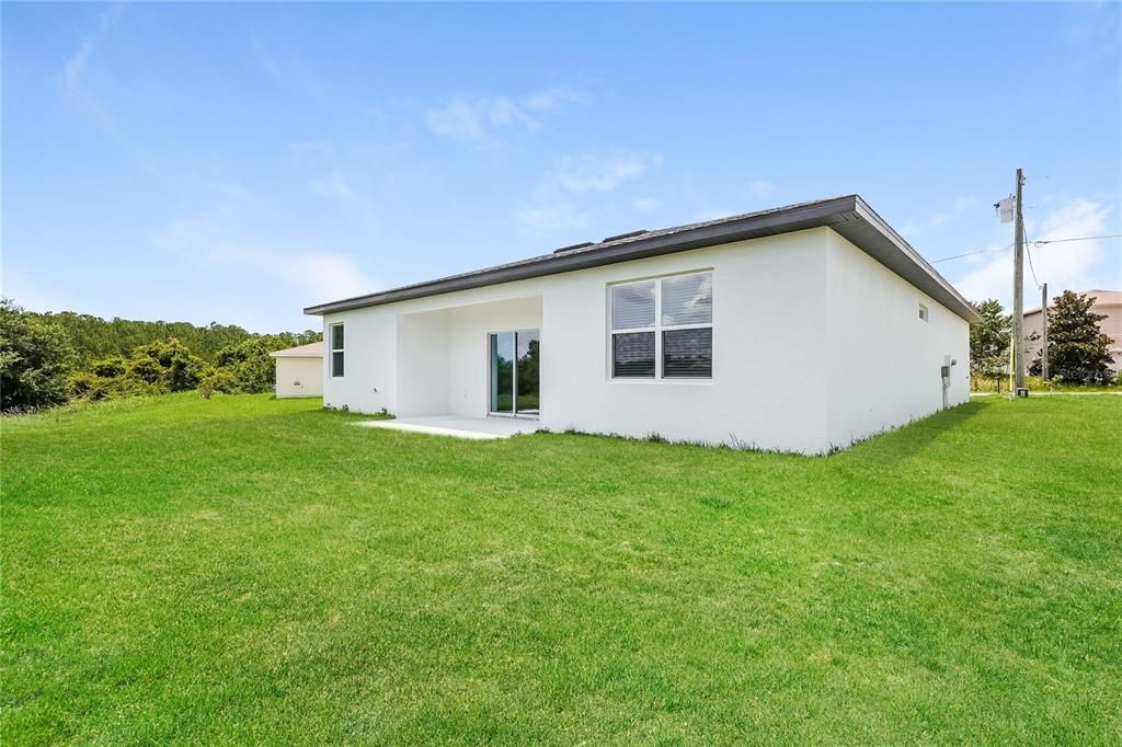 出租: $1,765 (4 贝兹, 2 浴室, 1870 平方英尺)